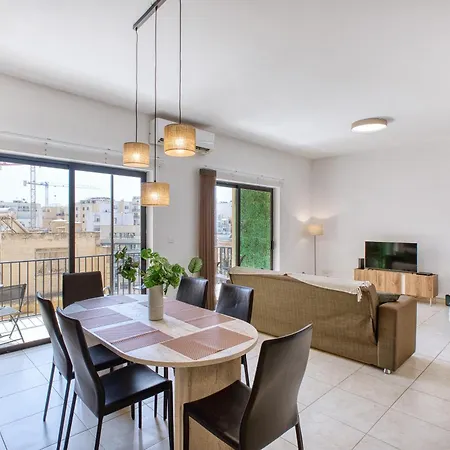3br In Spinola Bay With Sunny Balcony And Ac * San Giuliano