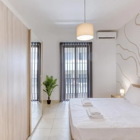 3br In Spinola Bay With Sunny Balcony And Ac * San Giuliano