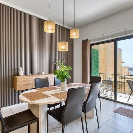 3br In Spinola Bay With Sunny Balcony And Ac Appartamento San Giuliano
